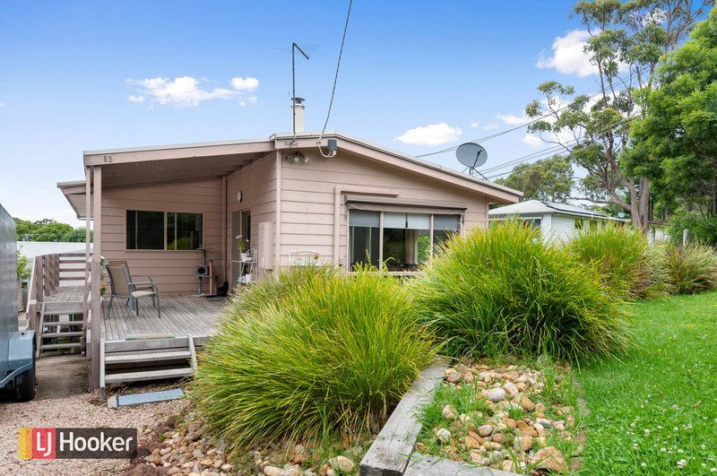 13 Bassett Road, Lakes Entrance VIC 3909