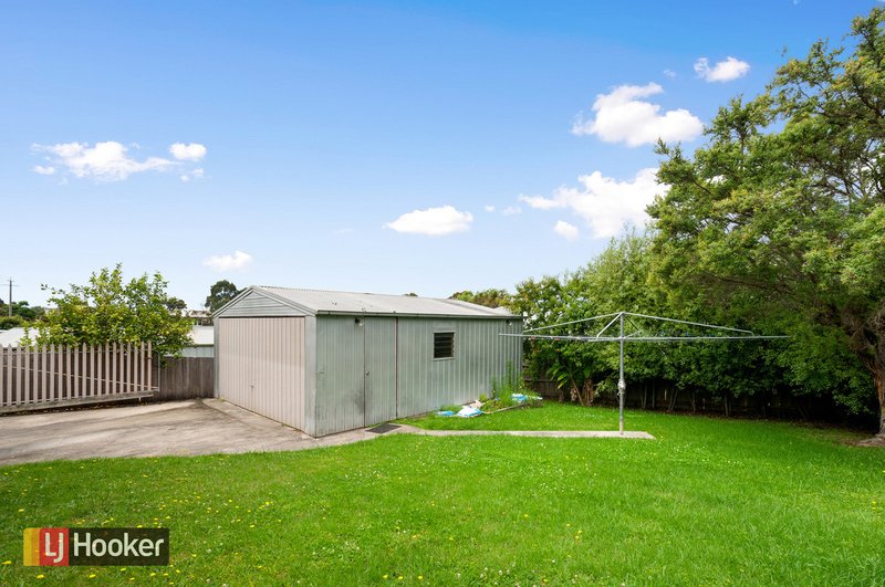 Photo - 13 Bassett Road, Lakes Entrance VIC 3909 - Image 14