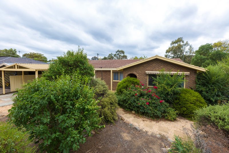 Photo - 13 Battersby Circuit, Kambah ACT 2902 - Image 4