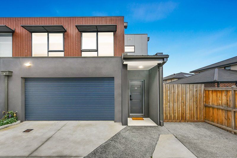 Photo - 13 Bavadia Place, Keysborough VIC 3173 - Image 7