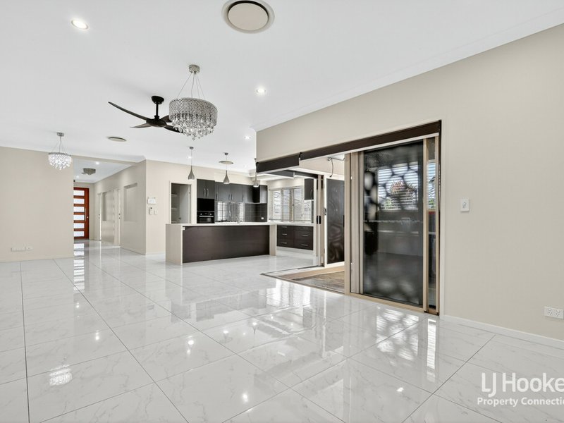 Photo - 13 Bayleaf Street, Griffin QLD 4503 - Image 3