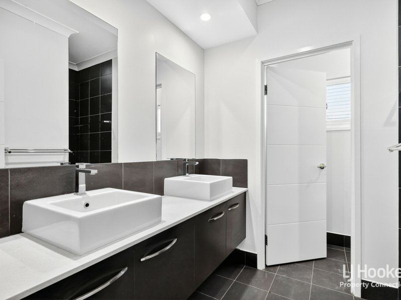 Photo - 13 Bayleaf Street, Griffin QLD 4503 - Image 16
