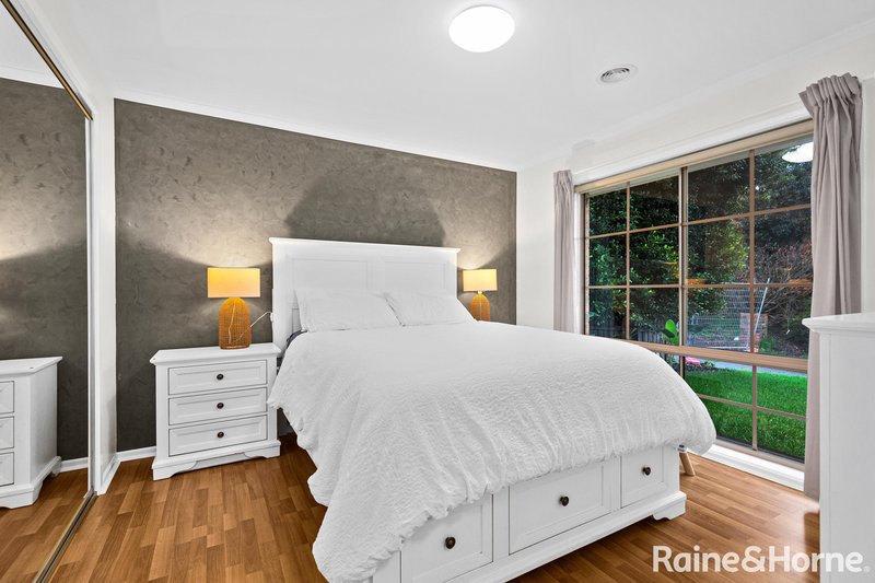 Photo - 13 Baynton Crescent, Roxburgh Park VIC 3064 - Image 8