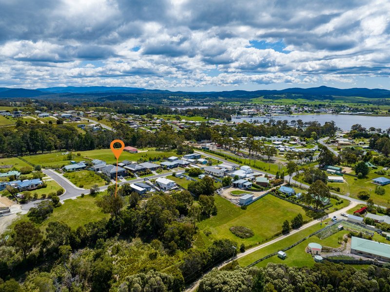 Photo - 13 Bayvista Rise, St Helens TAS 7216 - Image 3