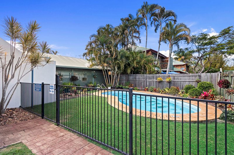 Photo - 1/3 Beach Road, Pialba QLD 4655 - Image 11