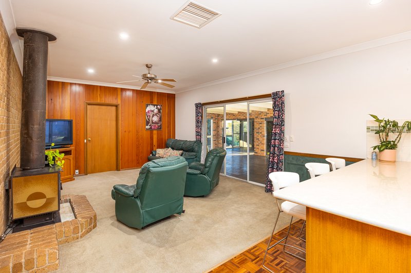 Photo - 13 Beattie Street, Temora NSW 2666 - Image 6