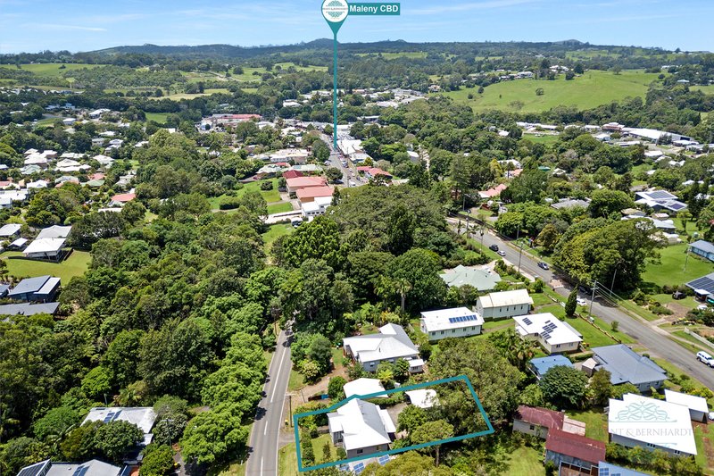 13 Beech Street, Maleny QLD 4552