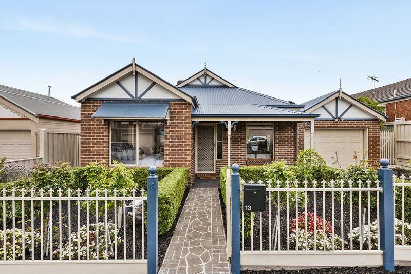 13 Beechville Place, Craigieburn VIC 3064