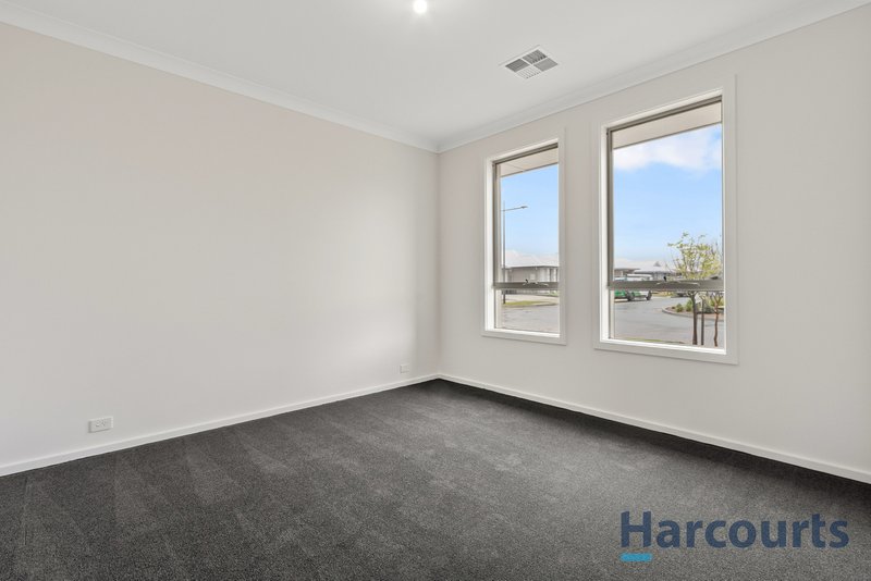 Photo - 13 Belair Circuit, Andrews Farm SA 5114 - Image 2