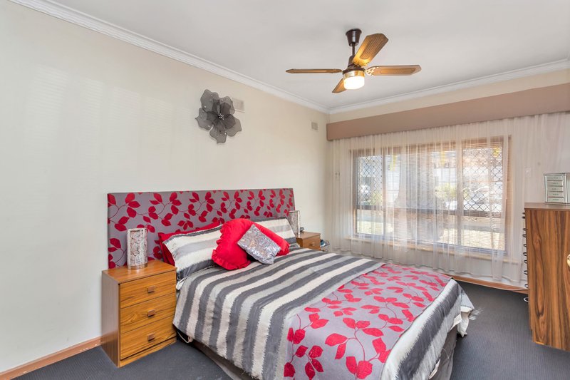 Photo - 13 Belfast Street, Henley Beach SA 5022 - Image 9