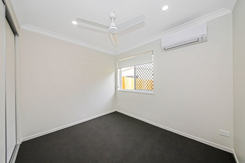 Photo - 1/3 Bellatrix Drive, Kingston QLD 4114 - Image 9