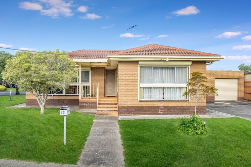 13 Bellnore Drive, Norlane VIC 3214