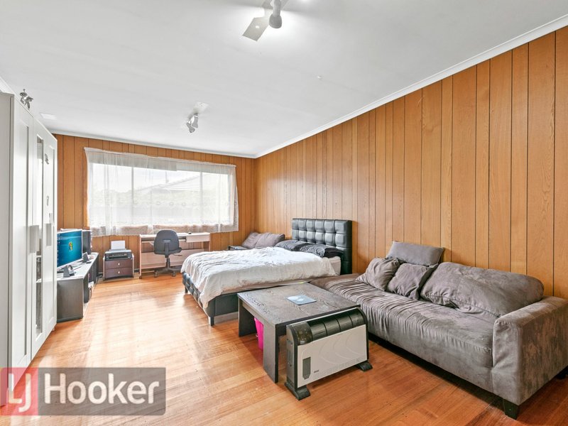 Photo - 13 Belmont Crt , Springvale VIC 3171 - Image 6