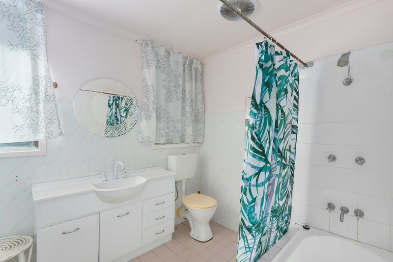 Photo - 13 Benelong Street, Bulli NSW 2516 - Image 6