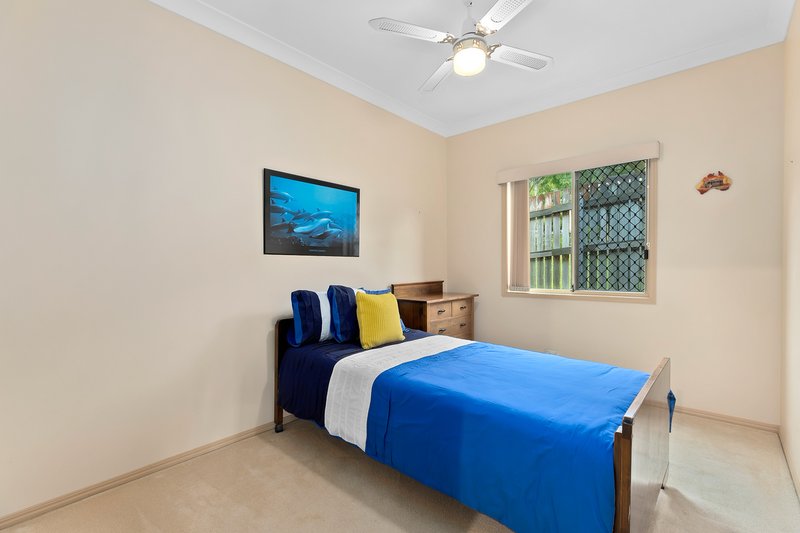 Photo - 13 Berkeley Place, Ferny Grove QLD 4055 - Image 8