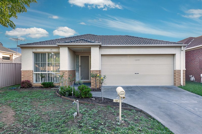 13 Berrima Close, Craigieburn VIC 3064