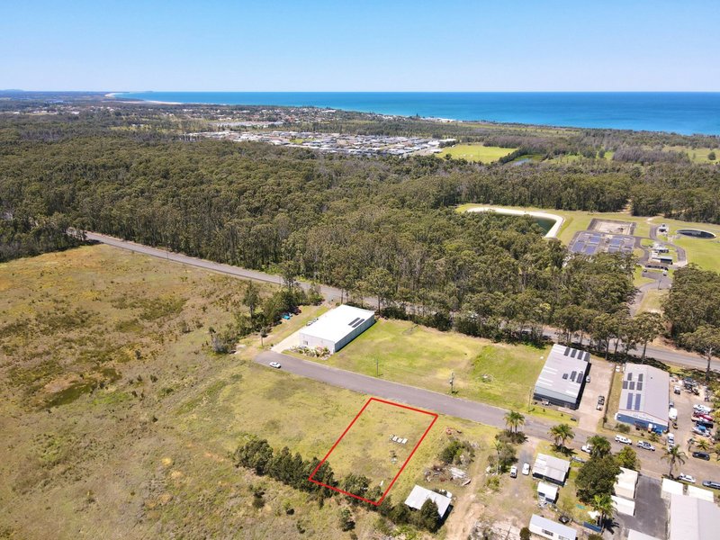 13 Berry Close, Wallabi Point NSW 2430