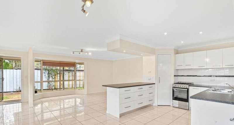 Photo - 13 Beth Street, Booval QLD 4304 - Image 2