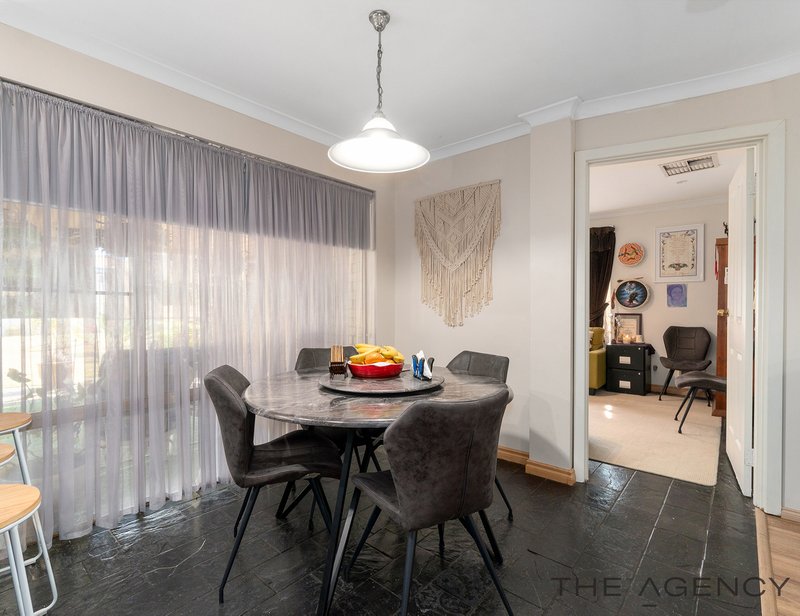 Photo - 13 Bilby Place, Gosnells WA 6110 - Image 16