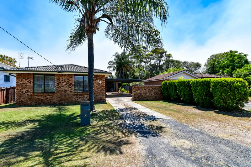 13 Billabong St , Woy Woy NSW 2256