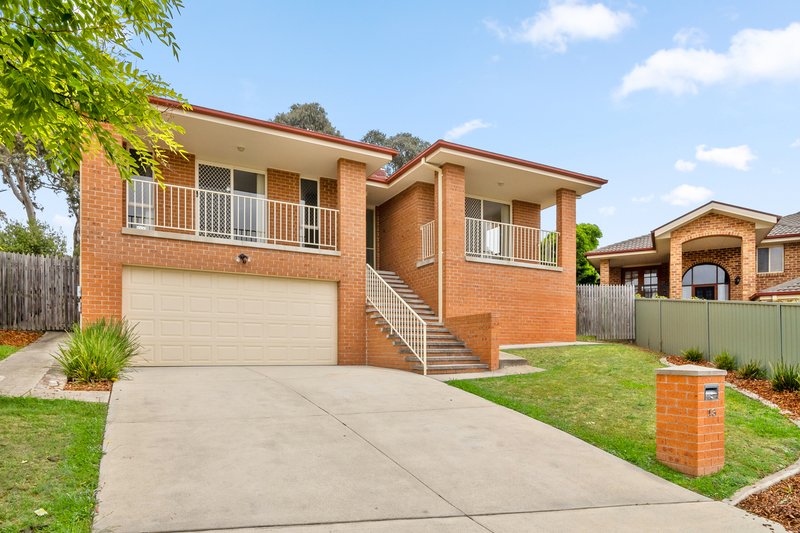 Photo - 13 Binaburra Place, Karabar NSW 2620 - Image 3