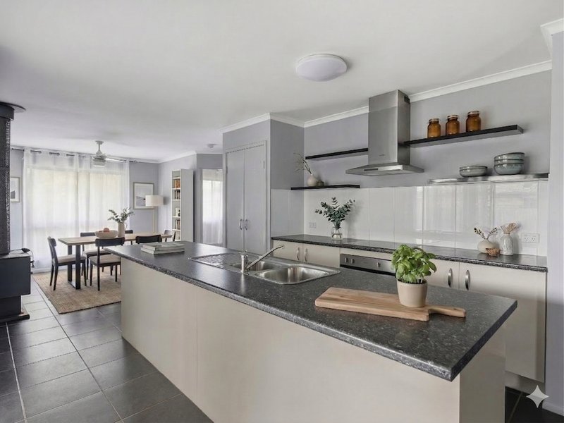 Photo - 13 Binowee Court, D'Aguilar QLD 4514 - Image 3