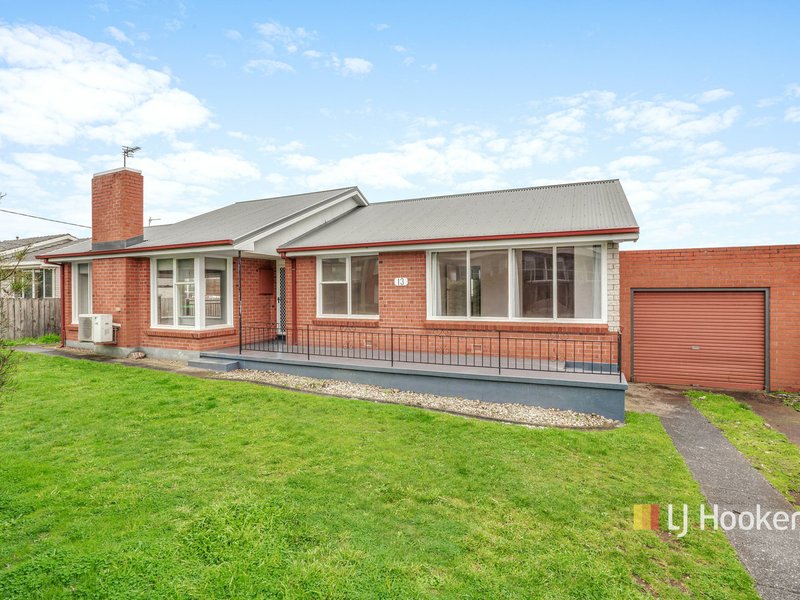 Photo - 13 Birkdale Court, Devonport TAS 7310 - Image 1