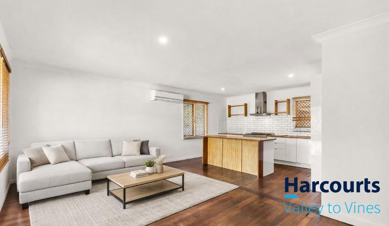 Photo - 13 Blantyre Way, Kelmscott WA 6111 - Image 2