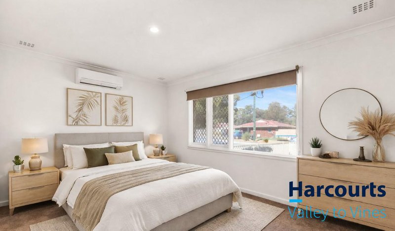 Photo - 13 Blantyre Way, Kelmscott WA 6111 - Image 5
