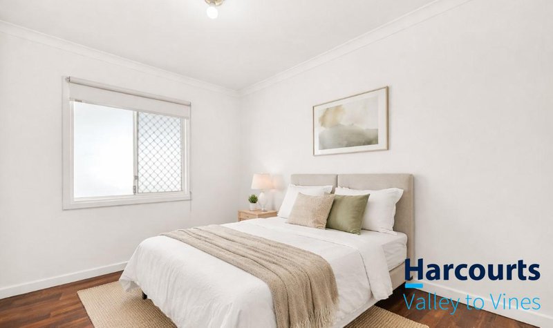Photo - 13 Blantyre Way, Kelmscott WA 6111 - Image 6