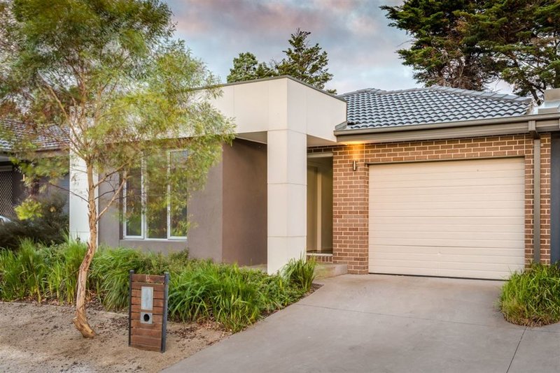 13 Blossom Way, Carrum Downs VIC 3201