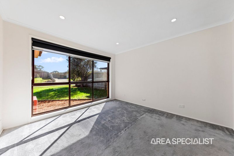 Photo - 13 Bluegrass Crescent, Pakenham VIC 3810 - Image 22