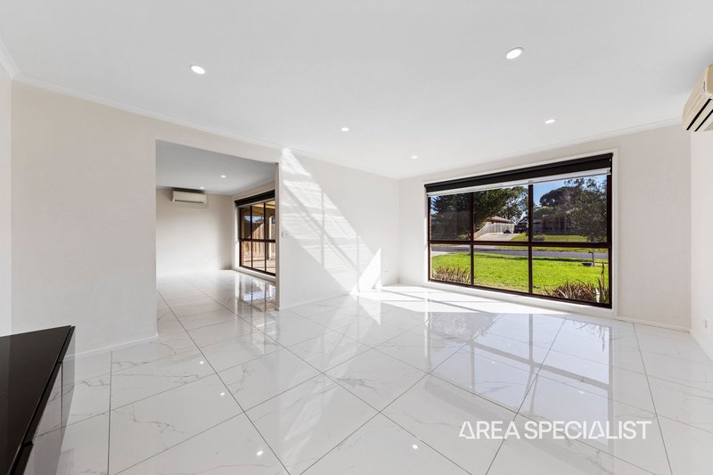 Photo - 13 Bluegrass Crescent, Pakenham VIC 3810 - Image 23