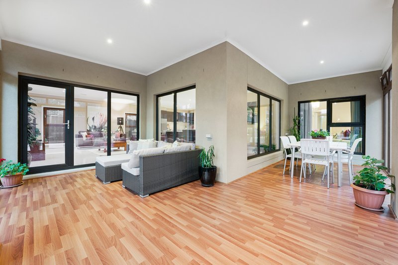 Photo - 13 Bond Street, Taylors Hill VIC 3037 - Image 13