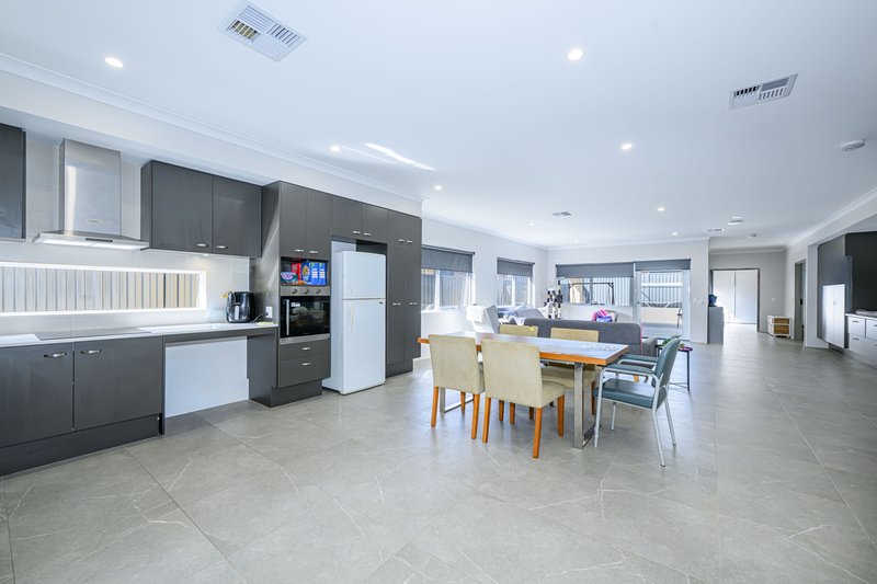Photo - 13 Bookara Road, Midvale WA 6056 - Image 17