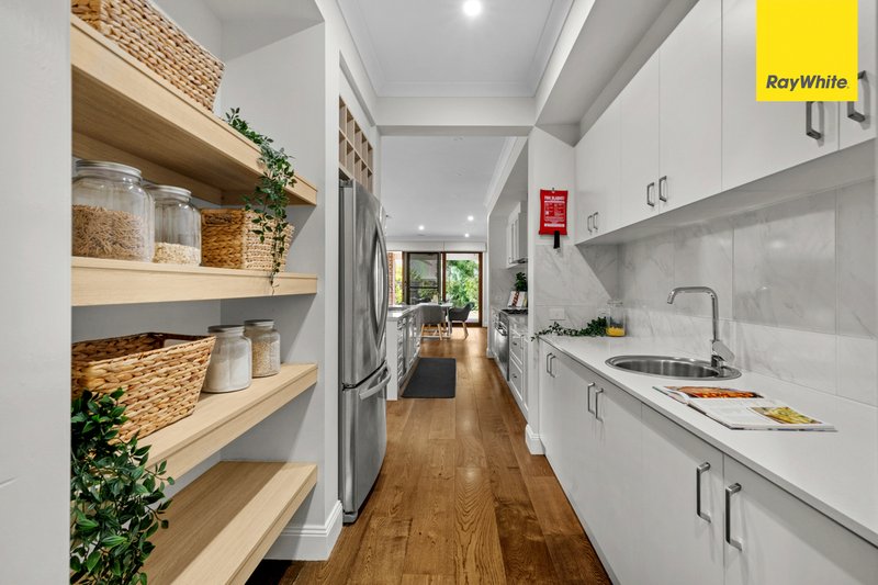 Photo - 13 Boolite Street, Eynesbury VIC 3338 - Image 5