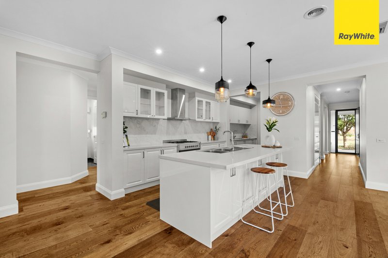 Photo - 13 Boolite Street, Eynesbury VIC 3338 - Image 7