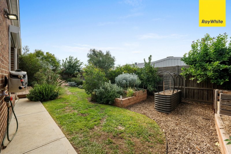 Photo - 13 Boolite Street, Eynesbury VIC 3338 - Image 24