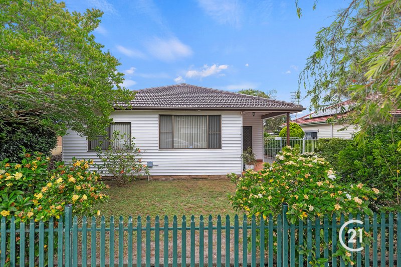 13 Boomerang Road, The Entrance NSW 2261