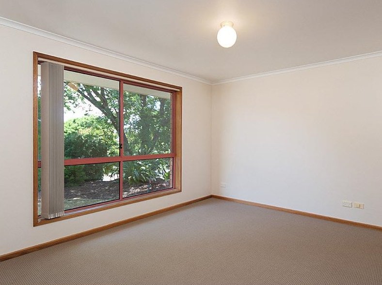 Photo - 13 Boronia Court, Mount Barker SA 5251 - Image 6