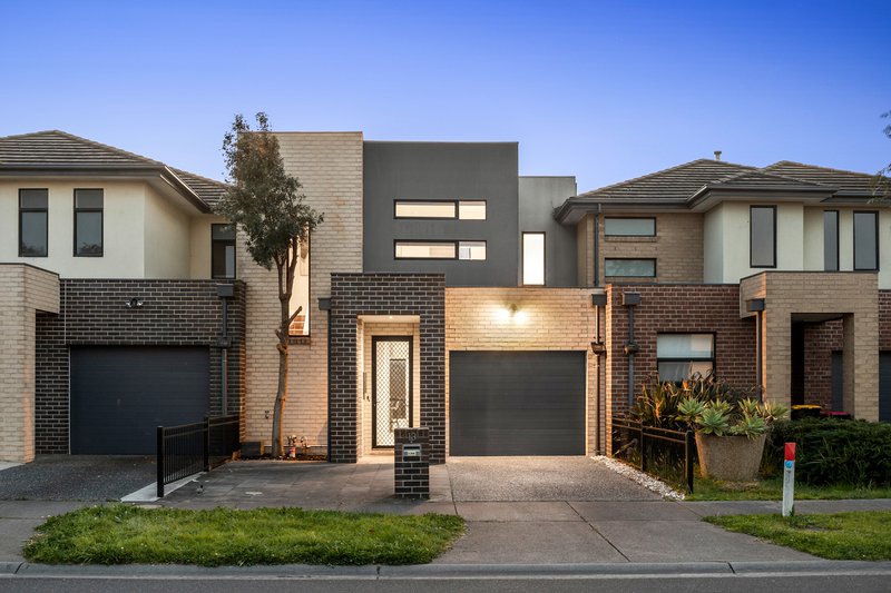 13 Botanic Drive, Clayton South VIC 3169