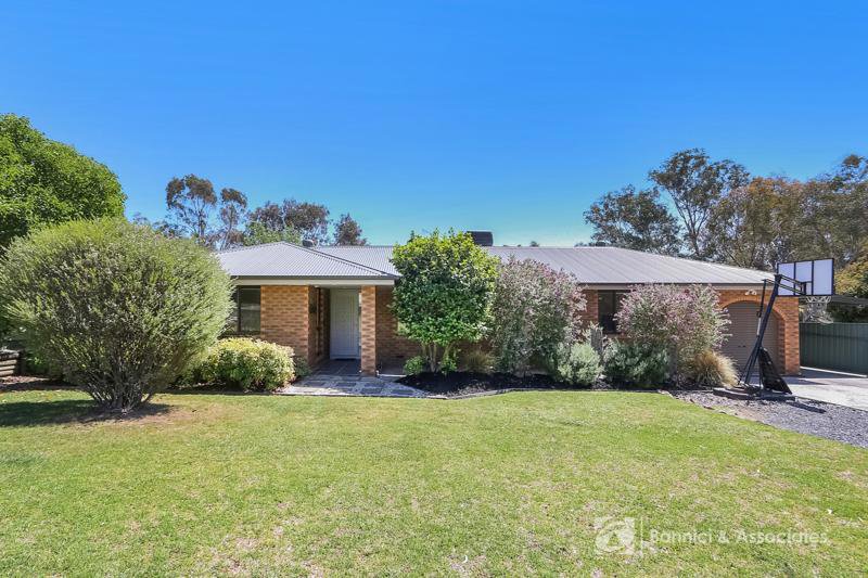 13 Bourke Crescent, Wodonga VIC 3690