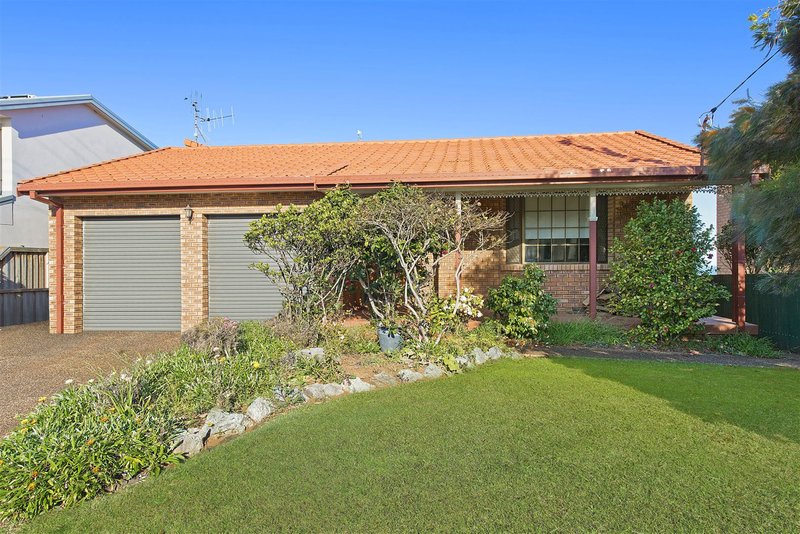 Photo - 13 Bourne Street, Port Macquarie NSW 2444 - Image 2