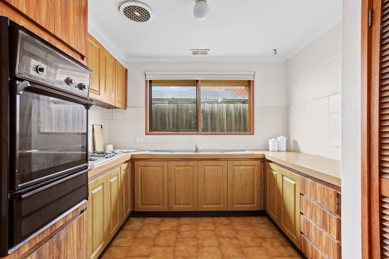 Photo - 13 Bouverie Place, Epping VIC 3076 - Image 7