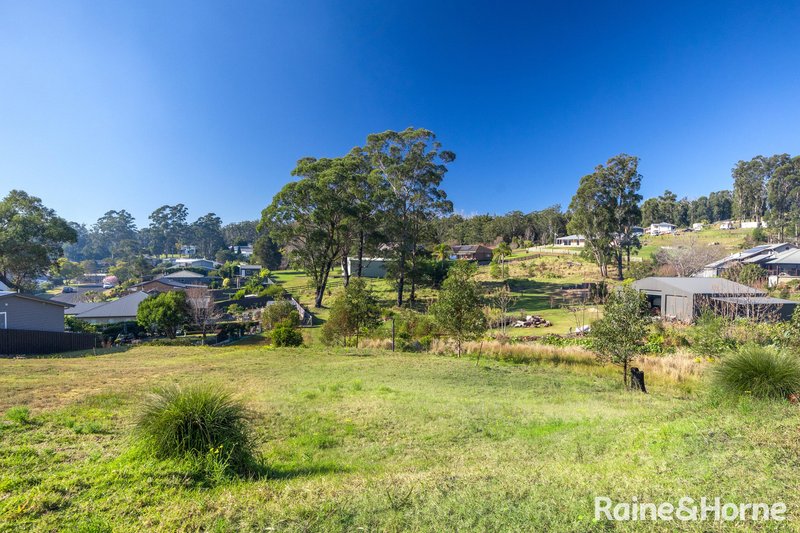 Photo - 13 Bowness Close, Conjola Park NSW 2539 - Image 10