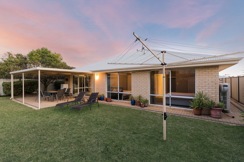 Photo - 13 Brackendridge Ramble , Meadow Springs WA 6210 - Image 16