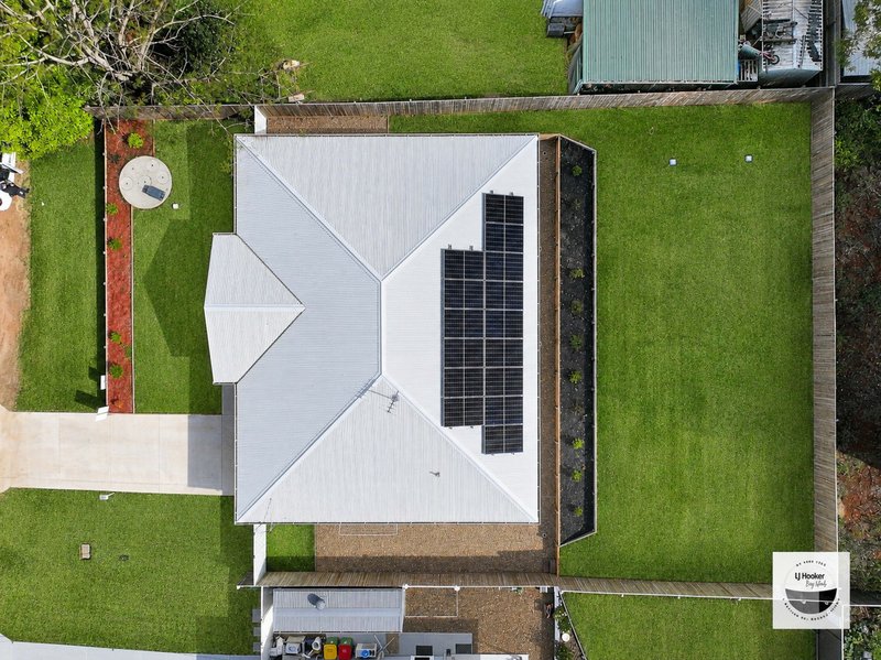 Photo - 13 Bradman Street, Russell Island QLD 4184 - Image 2