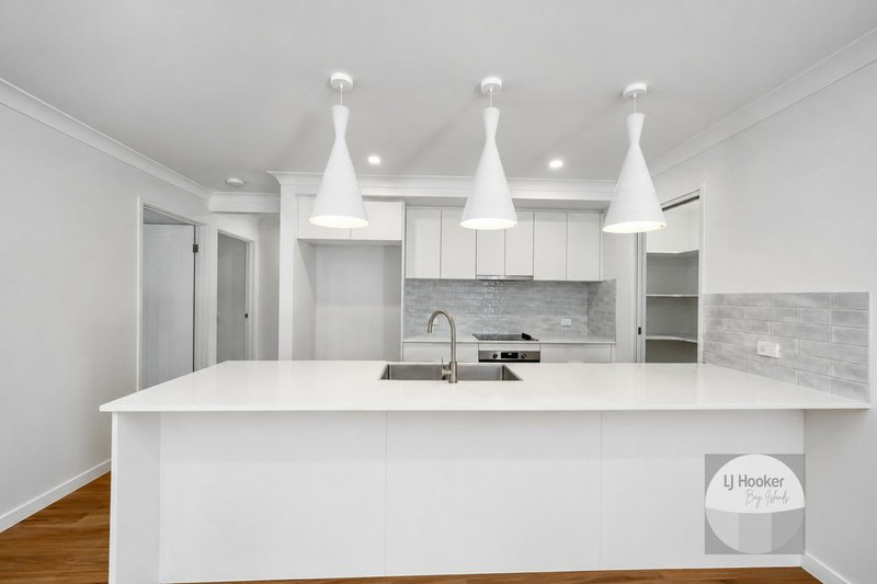 Photo - 13 Bradman Street, Russell Island QLD 4184 - Image 5