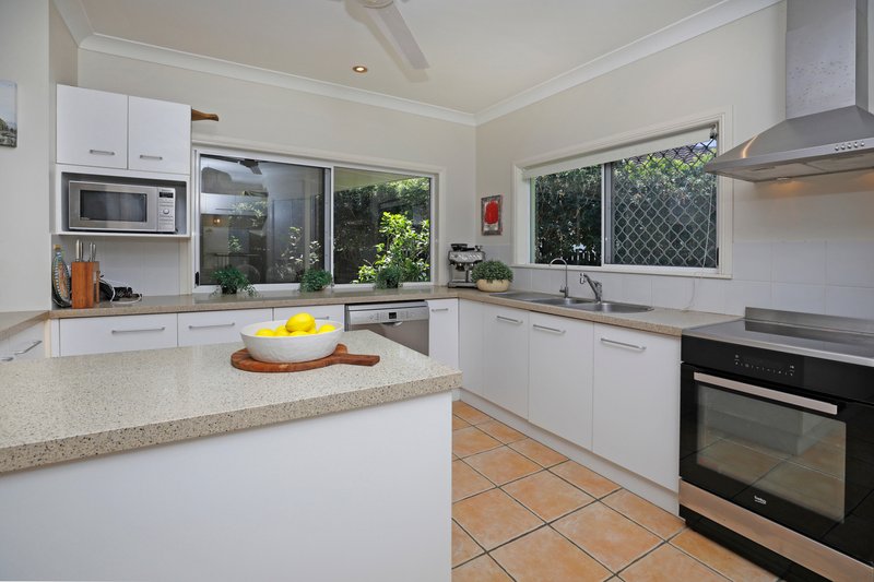 Photo - 13 Bramble Street, Clifton Beach QLD 4879 - Image 5