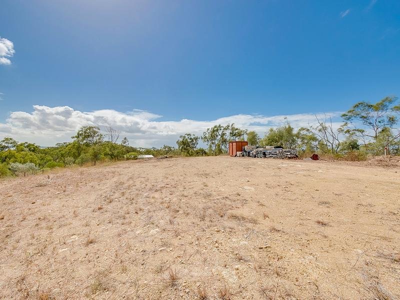 Photo - 13 Brando Lane, West Gladstone QLD 4680 - Image 16